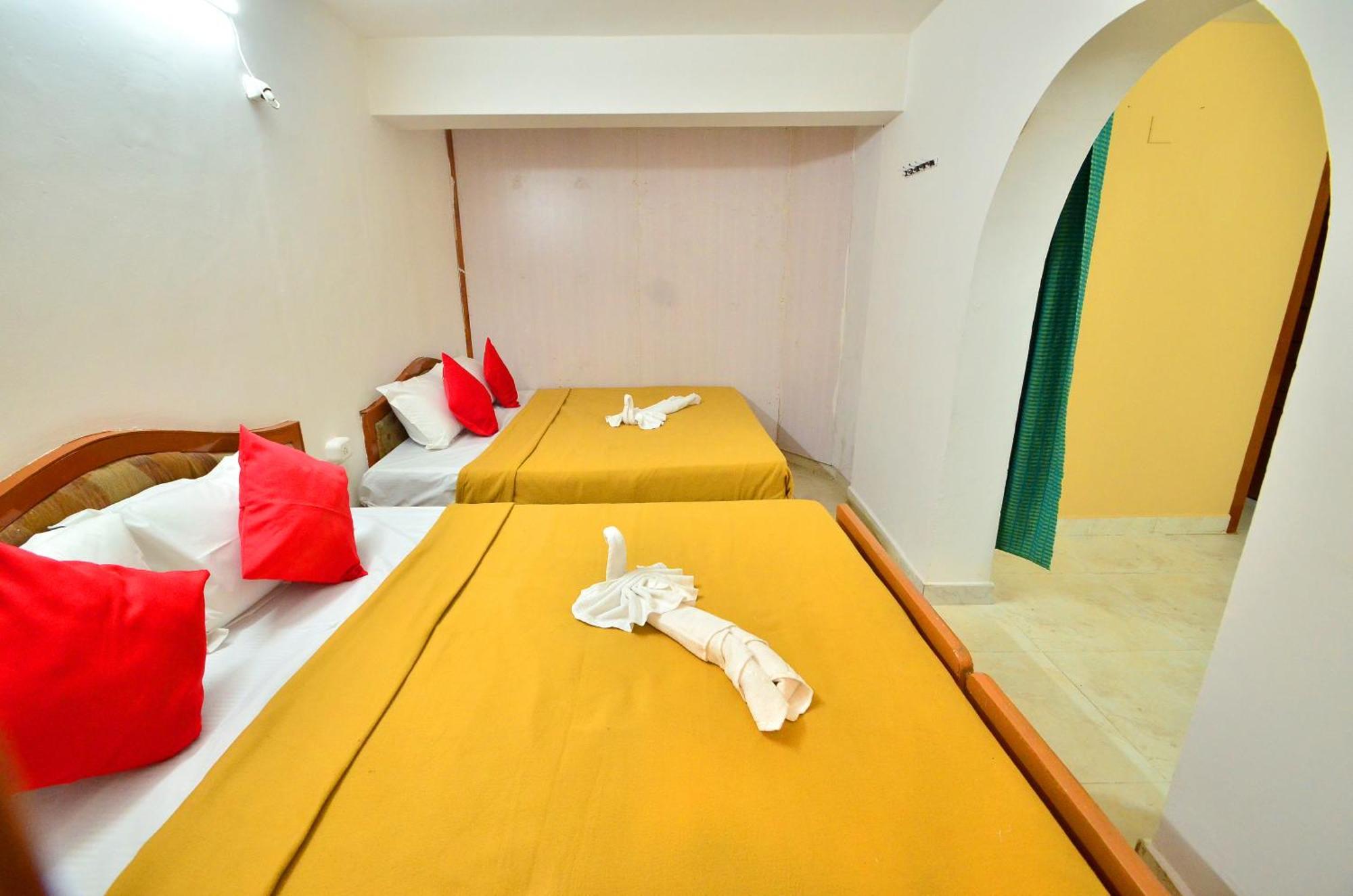 Estay Sk Residency Udagamandalam Exterior foto